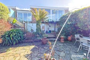 Photo 21- click for photo gallery